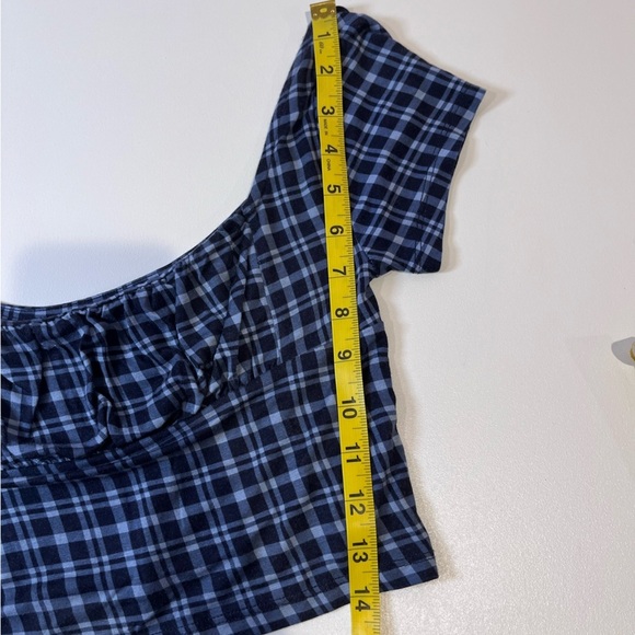 y2k navy blue & white plaid gingham milkmaid crop top - Picture 8 of 8